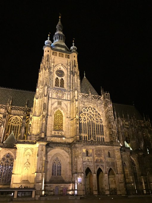 Prague, you were beautiful and your rope scene was great. Now on to Vienna! https://t.co/nxqSnJWR1g