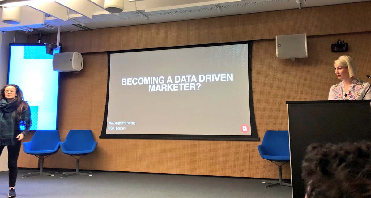 WaiveIO's tweet image. K-factor/Viral Coefficient. Here with @jillquick around ‘becoming a #data driven #marketer’. @GA_London @CampusLondon
