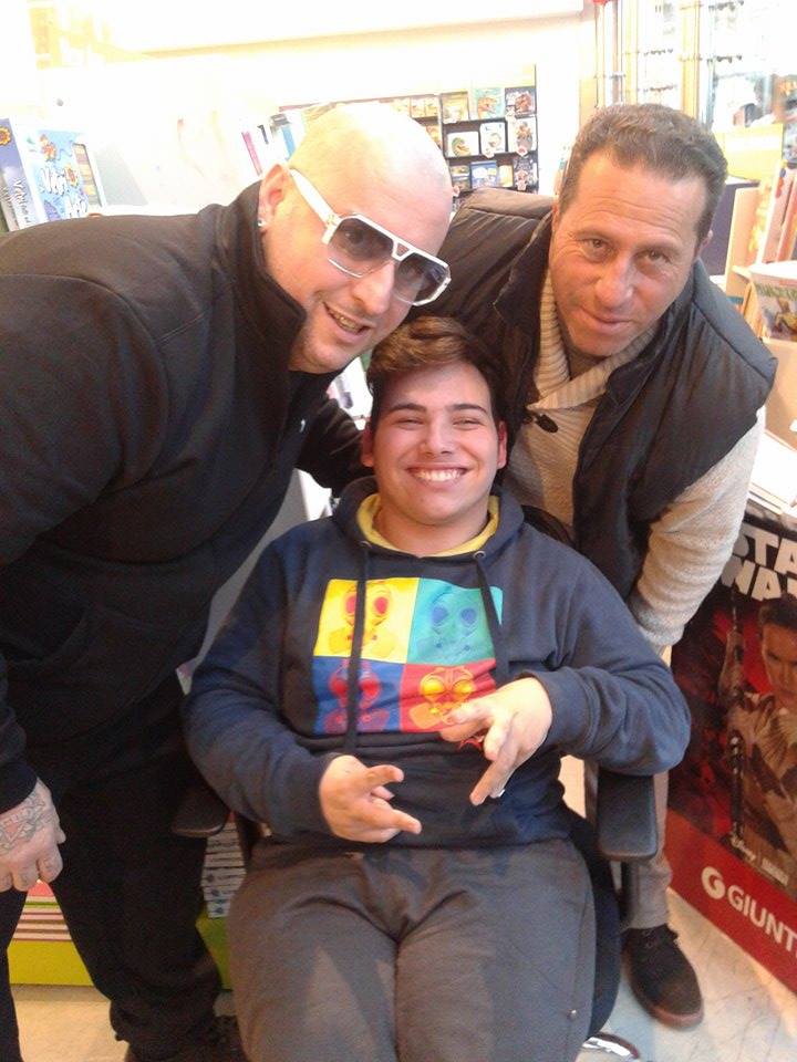 Throwback. Un tridente di lusso! In full effect con my daddy e mio zio Emi non molto tempo fa. One love! Ve voglio bene! ♥️ <a href="/emilianolozio/">emilozio</a>