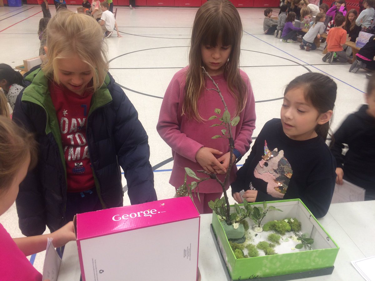 thinkBIGkids's tweet image. We loved hearing all about the grade 1 habitats! #sharelearning