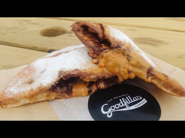 We'll feed you as you shop at the Whitchurch Christmas Fair...
<a href="/BabitaSpiceDeli/">Babita</a> have authentic Indian cuisine.
<a href="/Bwydiful/">Bwydiful</a> will have the best burgers in Cardiff.
<a href="/OGoodfillasCo/">OriginalGoodfillasCo</a> will cook up their award-winning deep fried calzones.
Whitchurch Community Centre, Fri from 3pm - 8pm.
