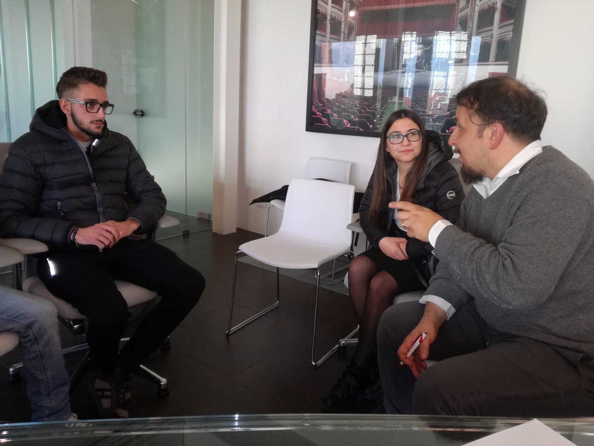 chiarasnus's tweet photo. Discussing new training opportunities for disadvantaged youth in Prato in the framework of the #ROMACT programme. #entrepreunershipeducation #EUstructuralfunds #selfiemployment #lifeskills #councilofeurope https://t.co/v0n36XVsQY