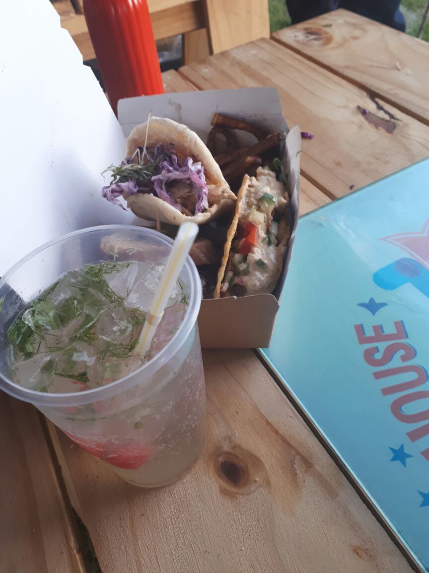 Chef_SamM's tweet photo. Picnic food yummy 😋 https://t.co/lJW2OEB34w