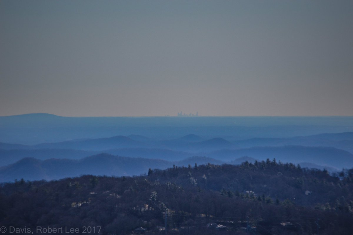 SportsMemeDood's tweet photo. Charlotte was visible from the Parkway yesterday. https://t.co/OteAV59InG