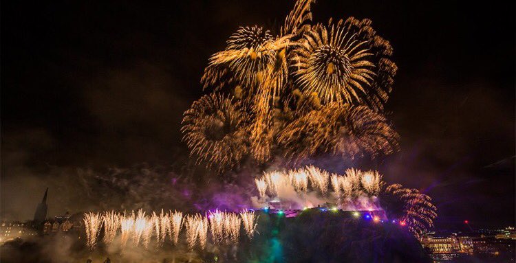 edfests's tweet photo. #Scotland has been voted  Favourite Destination of 2017 by @RoughGuides - fantastic news and name-check for the #edfests as we celebrate their 70th anniversary! #travel #FestivalCity

https://t.co/ub0tyeYSka https://t.co/1eYYtTn0yn