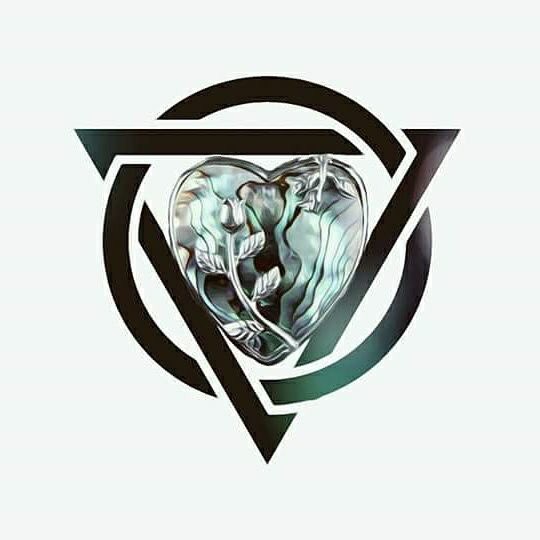 JohnOxley777's tweet photo. Open @Spotify And check out this new debut EP #Adversis by @madormaero Ambient_Metalcore From Sacramento! 5 fantastic songs! https://t.co/EL5e76vUpS https://t.co/mOAUvA5ji5