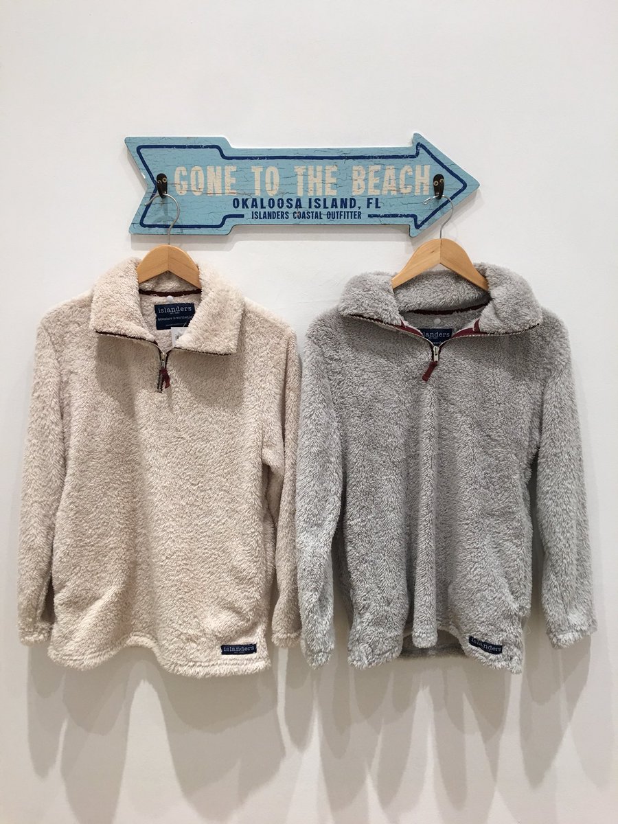 shopislanders's tweet photo. Islanders Original N E W Pullovers!!!! So comfy &amp; light ⭐️ Perfect for Florida’s Winter!!! Stop by the store and check them out ✨ https://t.co/zYIO38Mxn8