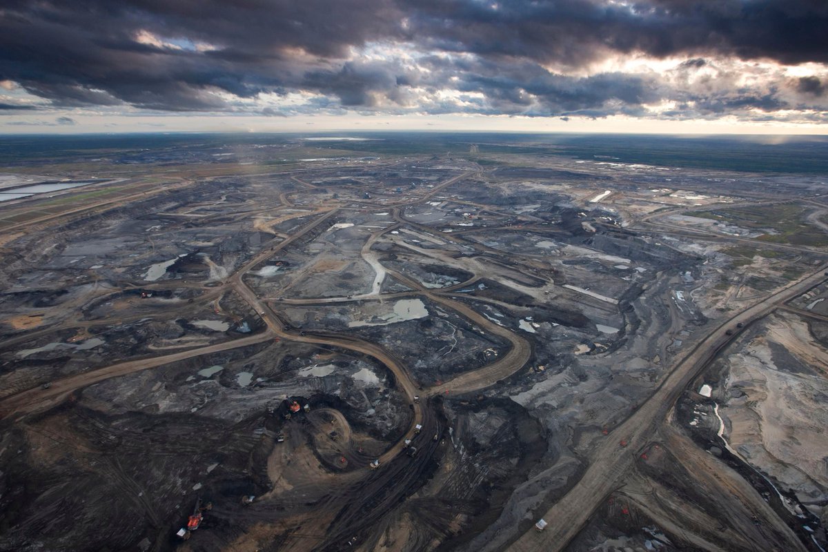 MikeHudema's tweet photo. Someone’s upset. @TransCanada asks Nebraska Public Service Commission to reconsider its decision to not give its preferred #KeystoneXL route: https://t.co/rvFvPZ4QuE #cdnpoli #abpoli #NoKXL #WaterIsLife https://t.co/PyGszaezzg