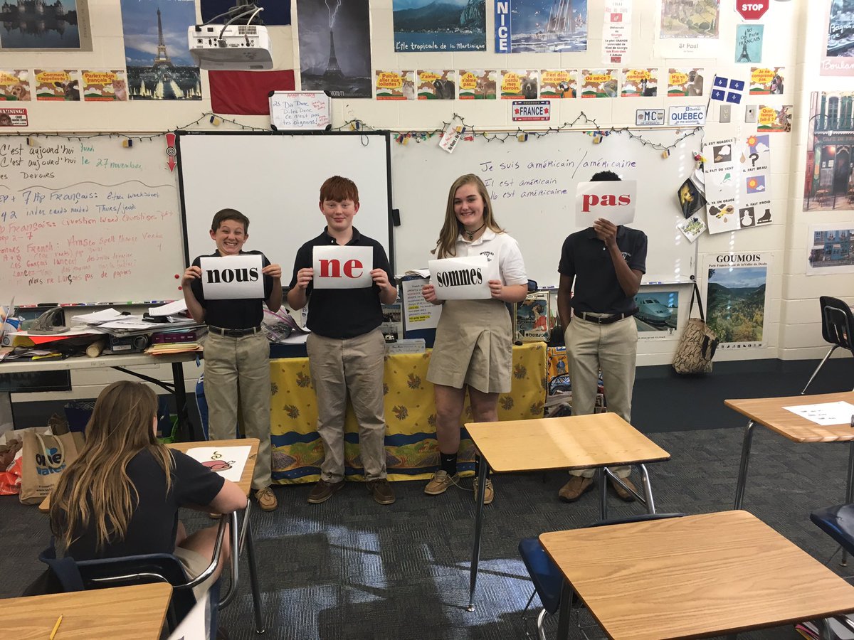 patriciaosulli1's tweet photo. WAMS French..walking through the steps the ne..pas sandwich #woodwardway @WAMiddleSchool @WAinternational @WoodwardAcademy https://t.co/xXK0T4wsJm