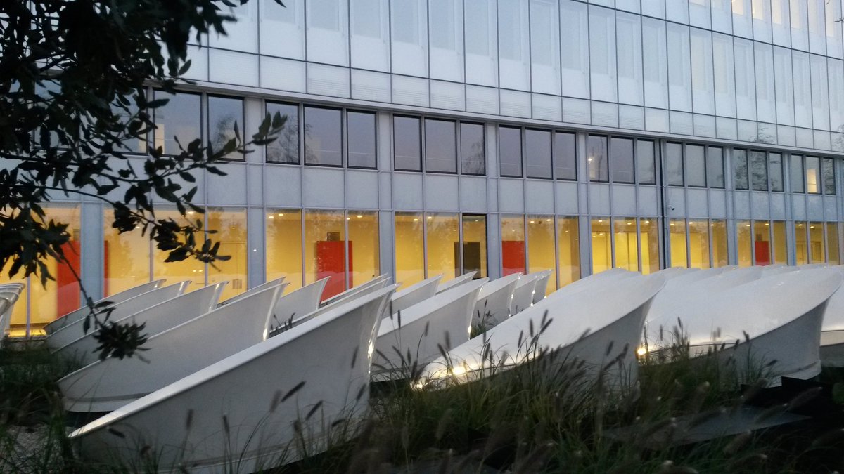 MilenaChessa's tweet photo. Le Tribunal de Paris signé @RPBWARCHITECTS, lauréat de l'#Equerre2017. #teamarchi https://t.co/MbHVBhHVKQ