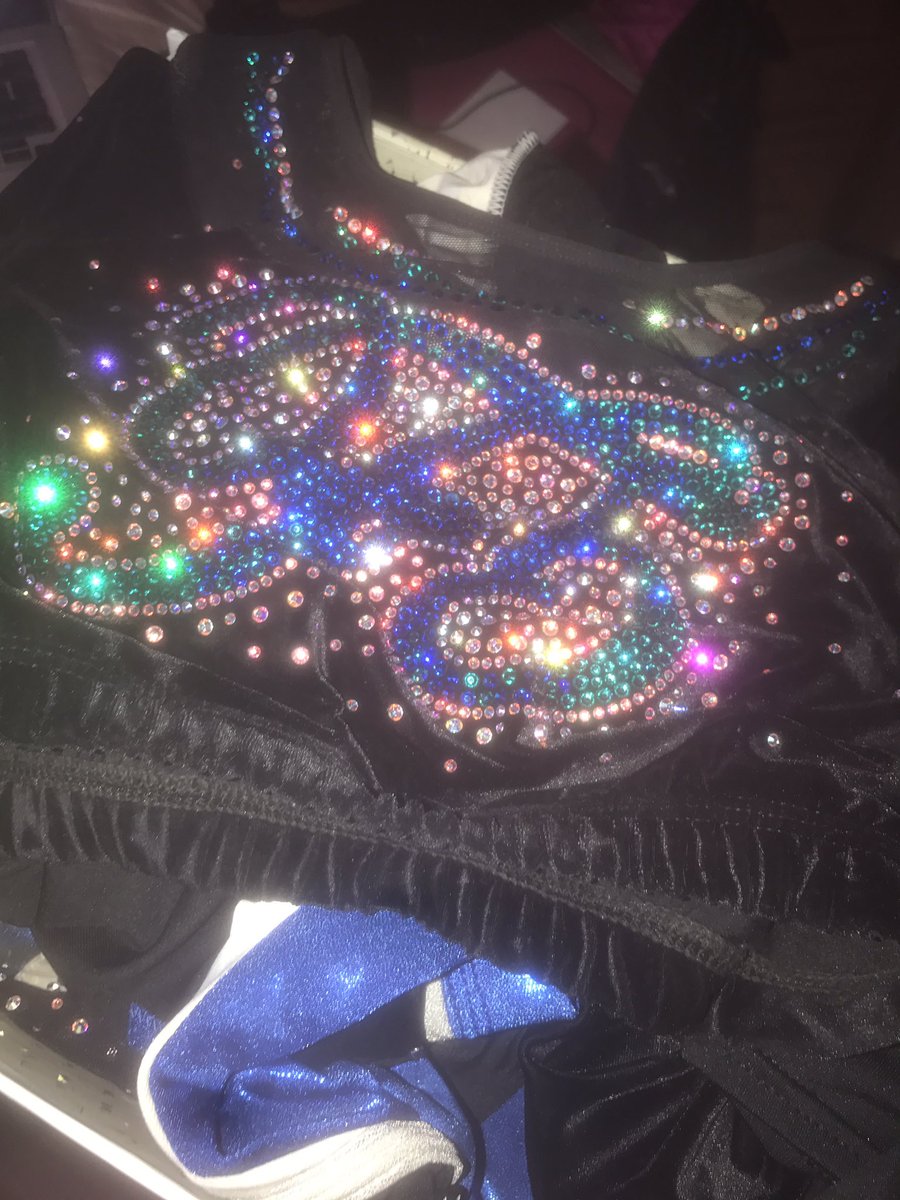 packing up my room and found this beauty 💙 Oh the memories!!