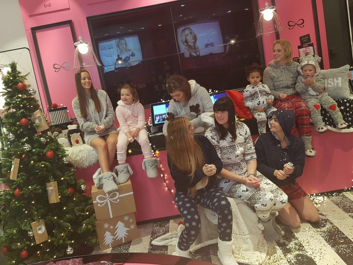 We made a xmas video 🎄✨