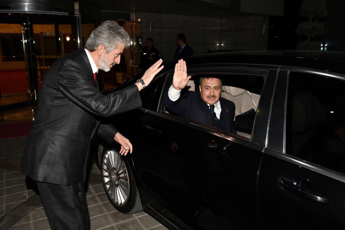 Orman ve Su İşleri Bakanımız Kıymetli Doktora Hocam Sayın <a href="/VeyselEroglu/">Veysel Eroğlu</a> ‘nu belediyemizde ağırladık. Kendisinin tecrübelerinden istifade ettik