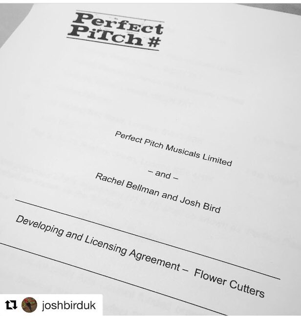 mt_UoW's tweet photo. Congratulations to our #NewMusical theatre project writers @JoshBirdUK & @RachelBellman for signing their new musical #FlowerCutters with @perfectpitch It was such an honour & a joy for us to work on this show, along with #Amy37 & @TheJuryUK this year. #britishmusicals https://t.co/dWVZOjZVdn