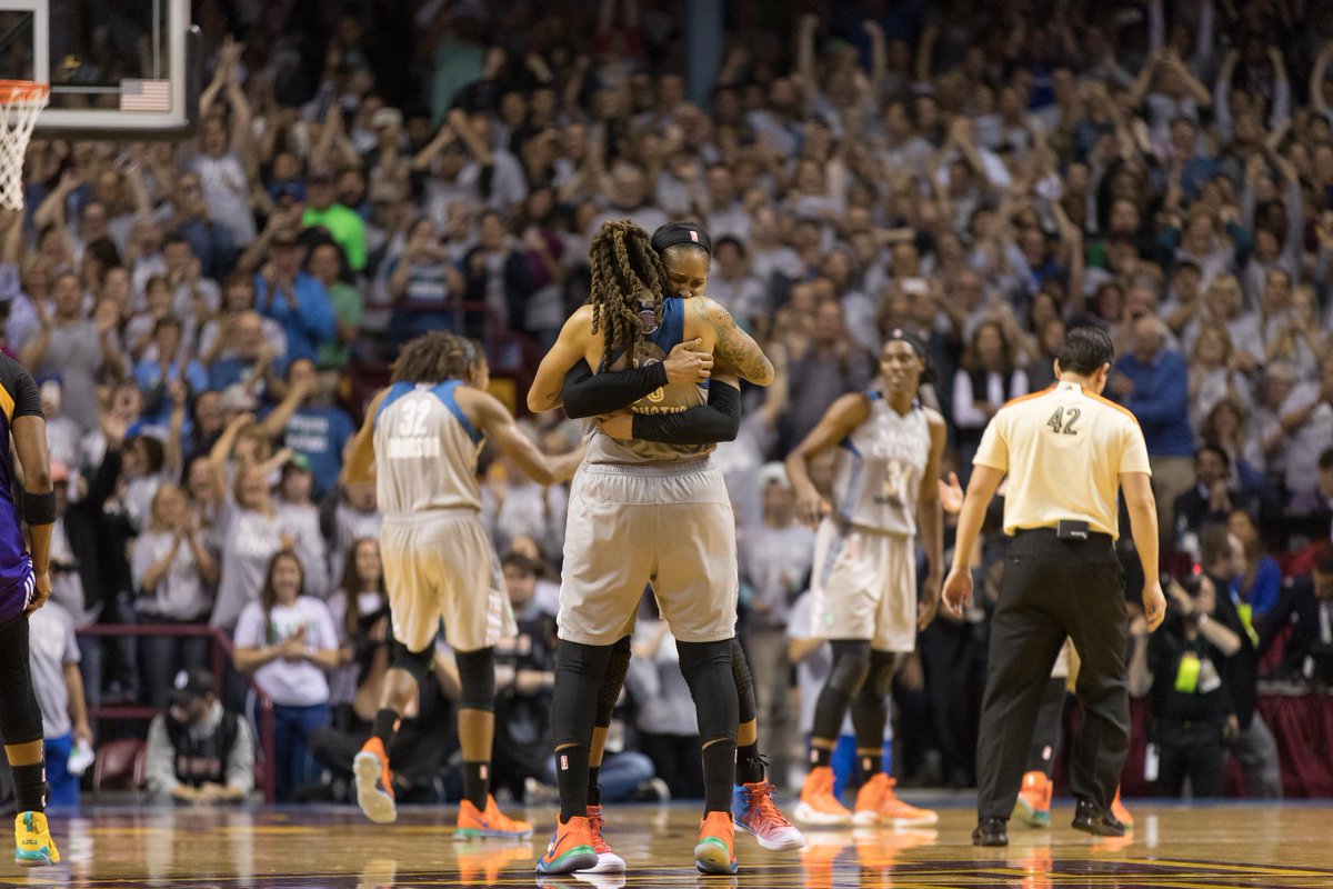 minnesotalynx's tweet photo. Our favorite sports moment of the year? That's easy... 

Vote at https://t.co/pIIdbU8U4D to show that it was your favorite too! https://t.co/79qKuzpGUE