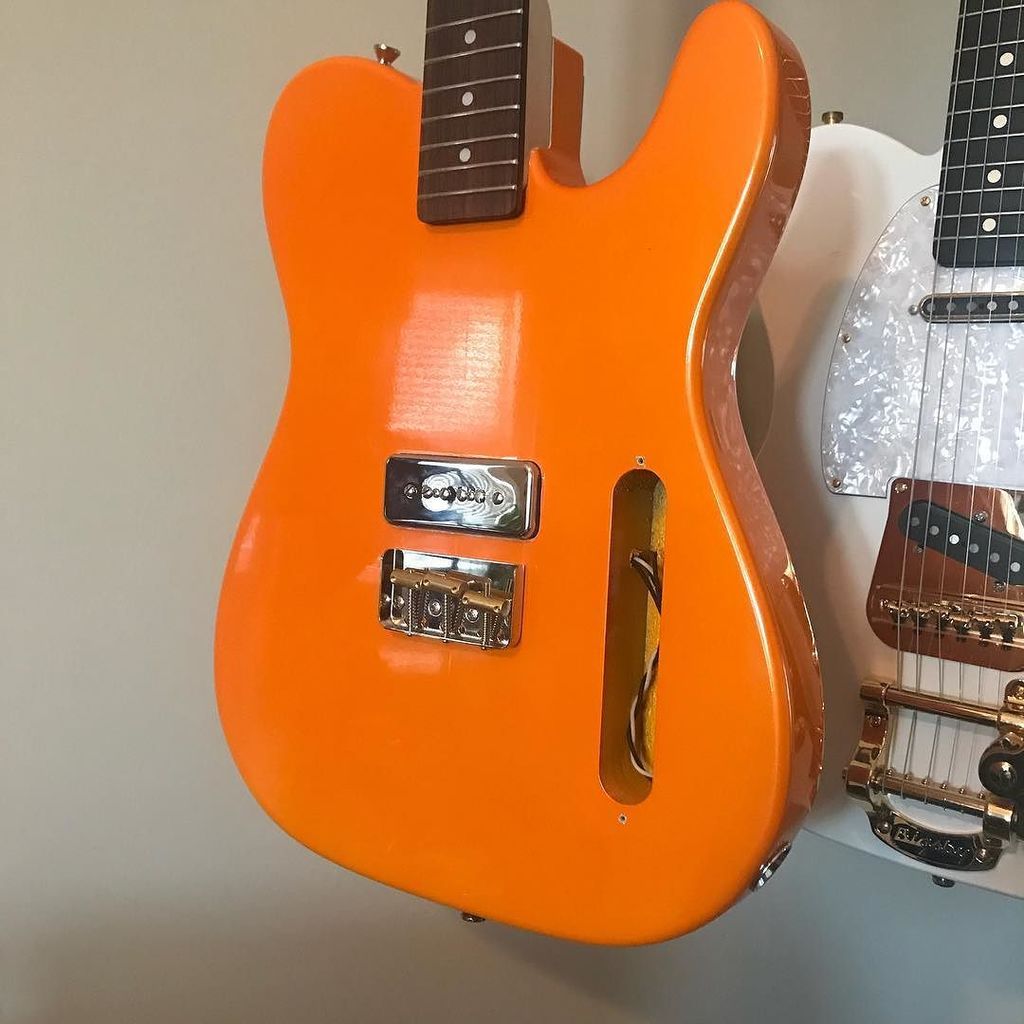 DylanTalksTone's tweet photo. Getting close. #p90 #chrome #telecaster #esquire #lamborghini #orange #dylanpickups #dylancustomguitars https://t.co/WDXetYiNTi