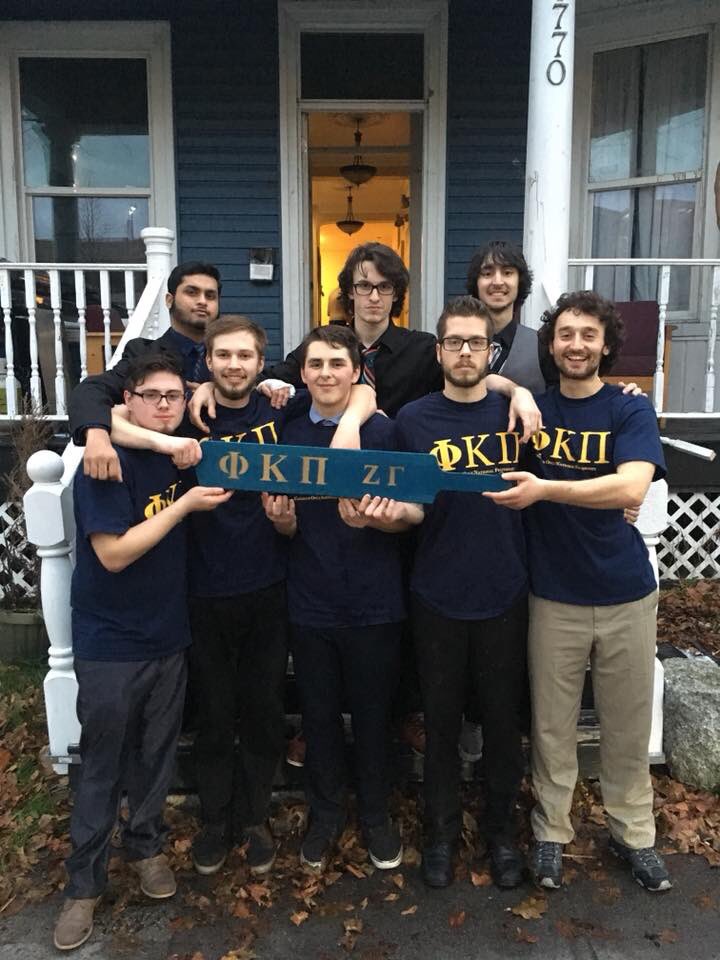 PhiKappaPiZG's tweet photo. We would like to congratulate our 5 newest brothers! Welcome to Phi Kap! #PhiKappaPi #HalifaxGreeks https://t.co/m9R6eJuYMO