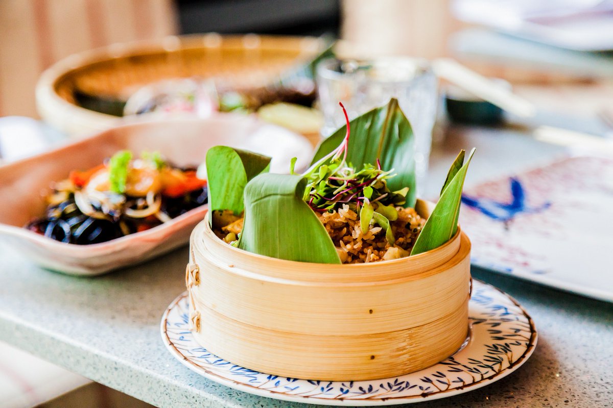 Pastas frescas de harina orgánica, arroz jazmín con cangrejo real y vieiras, ceviche de atún, lubina y pez limón, tataki de solomillo al carbón con papas y mojo picón y un sinfín de exquisiteces te esperan en <a href="/SushitaCafe/">SushitaCafé</a> bit.ly/2tHbdtS  #restaurantes #Madrid