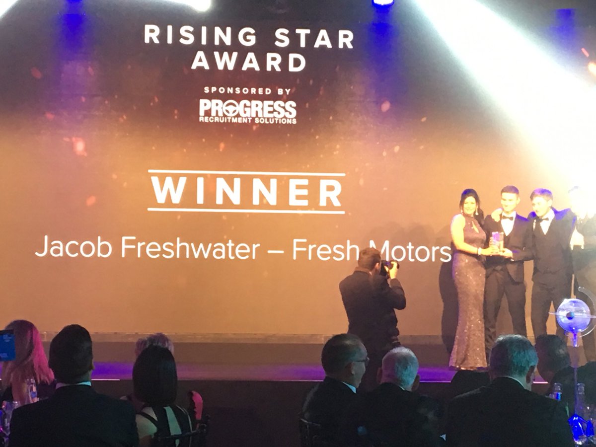 nchking's tweet photo. Woohoo you star! #UCawards #atinsight https://t.co/aRjfC6H4Kx