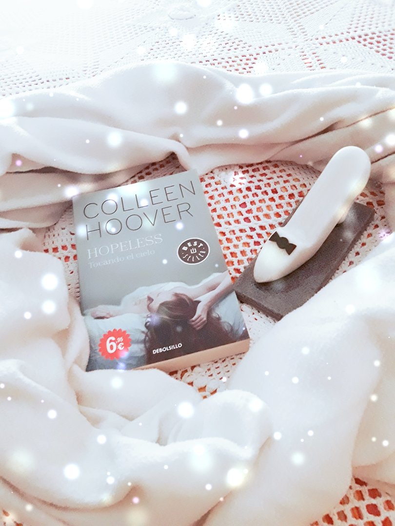 Topbooksofmagic's tweet photo. Hopeless - Tocando el cielo @colleenhoover @CoHoFansSpain #Hopeless #TocandoElCielo #DeanHolder #SkyDavis #ColeenHoover #bookslover #booksaddict ♡ https://t.co/qrwa3V2QJS