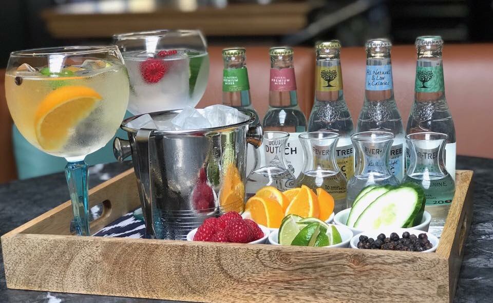 BoleroVenues's tweet photo. To get a taste of the @worcginfest have you tried our Gin sharing board? It's getting a lot of interest! #bolerobar #worcestershirehour https://t.co/hUtxT9hFrl