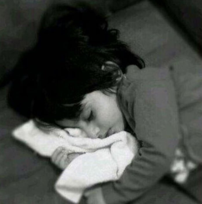 🌼

السهر جميل حين تختاره ، 
لكنه مؤلم حين يختارك...!!
#تصبحون_على_خير