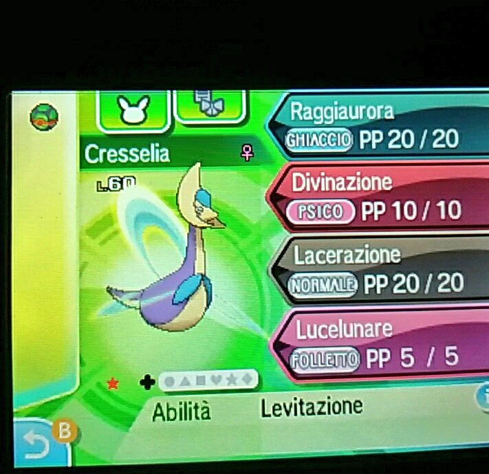 spicygoe's tweet photo. Omfg 2nd encounter...😹 I can die happy now! 😍 #shinypokemon #cresselia #wormhole #legendary #PokemonUltraSunMoon #happiness #sculo https://t.co/hqSIqwQ9i3
