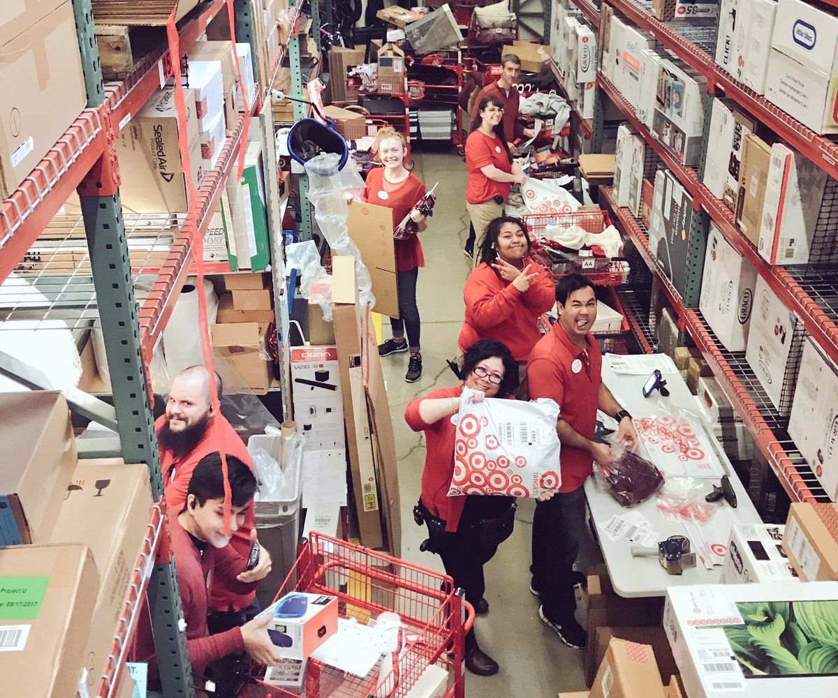 Pickin’ Packin’ and Shippin’ dream team 💪🏼