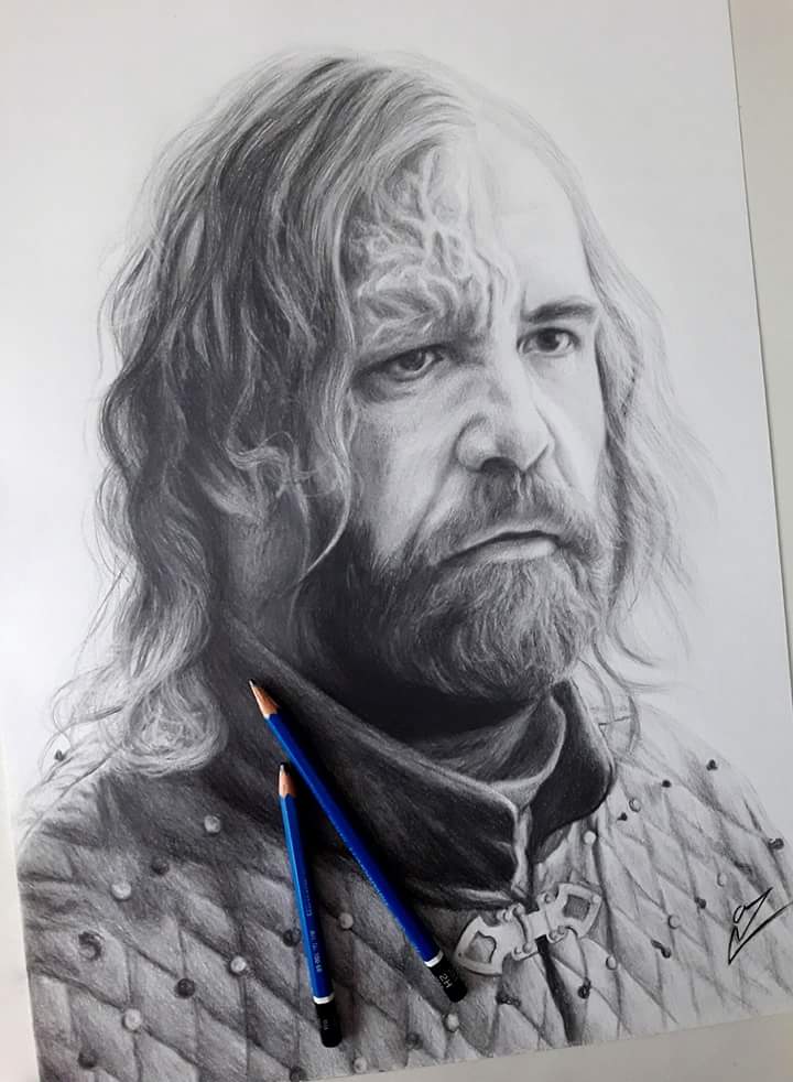 A pencil drawing i made a few months ago. The Hound! I named it "The Warrior of Sad Eyes" #RoryMcCann I enjoyed a lot working on it, i hope you will do so!!😊😊