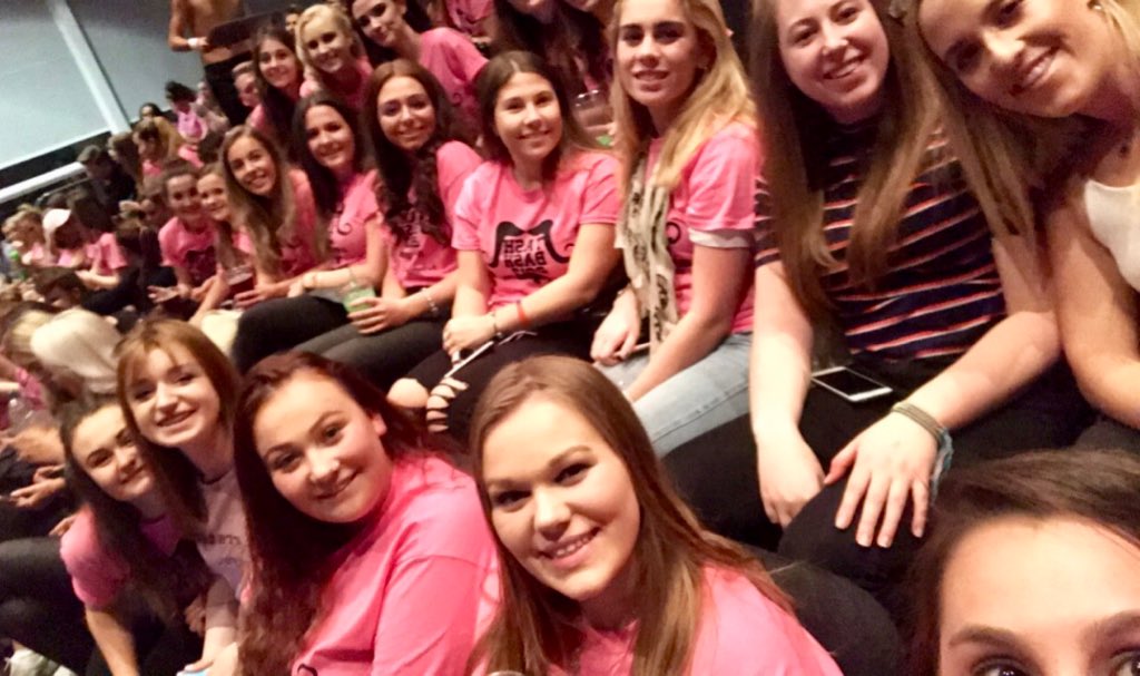 UOGWomensHockey's tweet photo. The girls supporting @UGRFC at #TashBash tonight ๐ https://t.co/9fABbznPQa