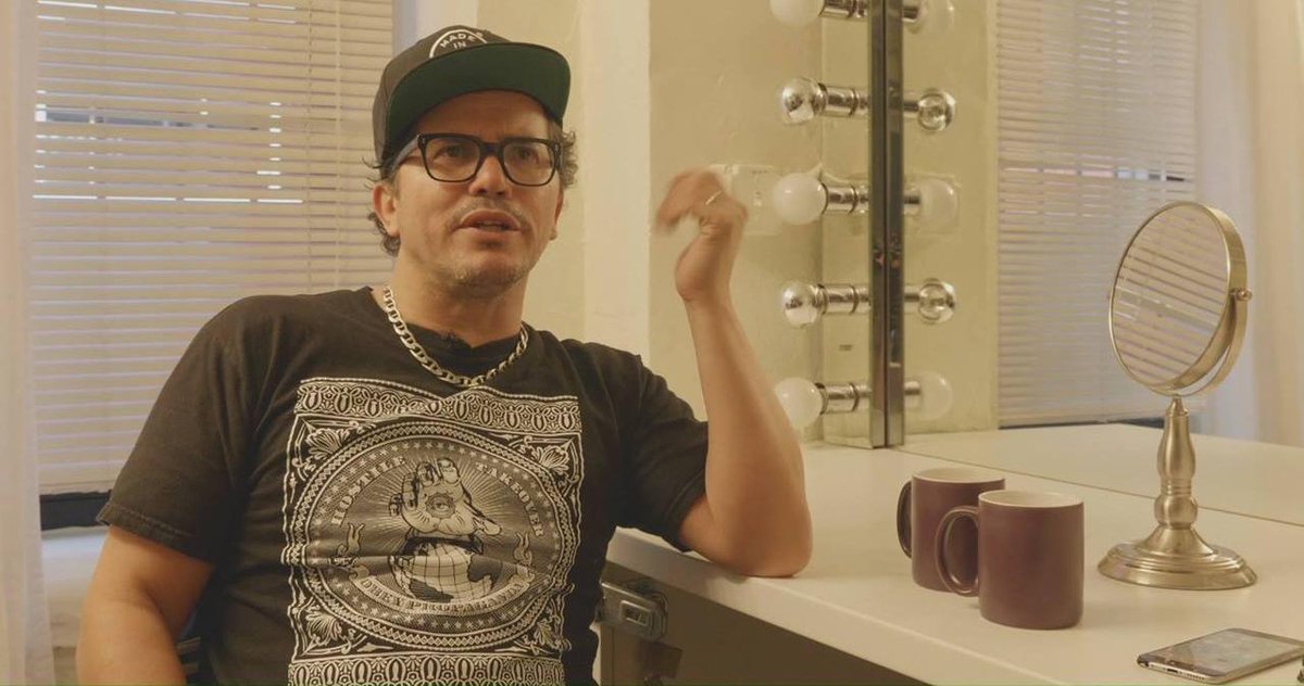 MonicaCapuzzi's tweet image. John Leguizamo schools us on his new Broadway solo show, @latinhistory101. - sot.ag/72w5j