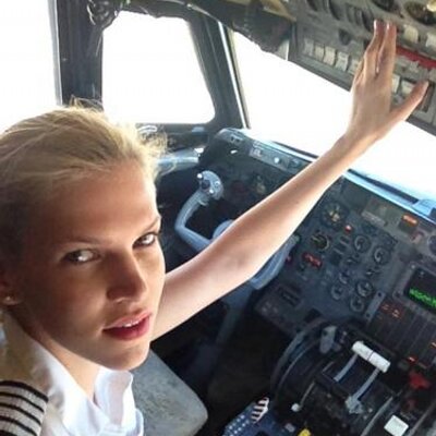 15) They have have since reinvented themselves as Nadia Marcinko and Sarah Kensington  @FlyGlobalGirl Marcinkova, is now a pilot and the chief executive of  @AviloopDeals ,selling discounted flying lessons. Kellen, 34, states she is the owner of SLK Designs, a renovations firm.