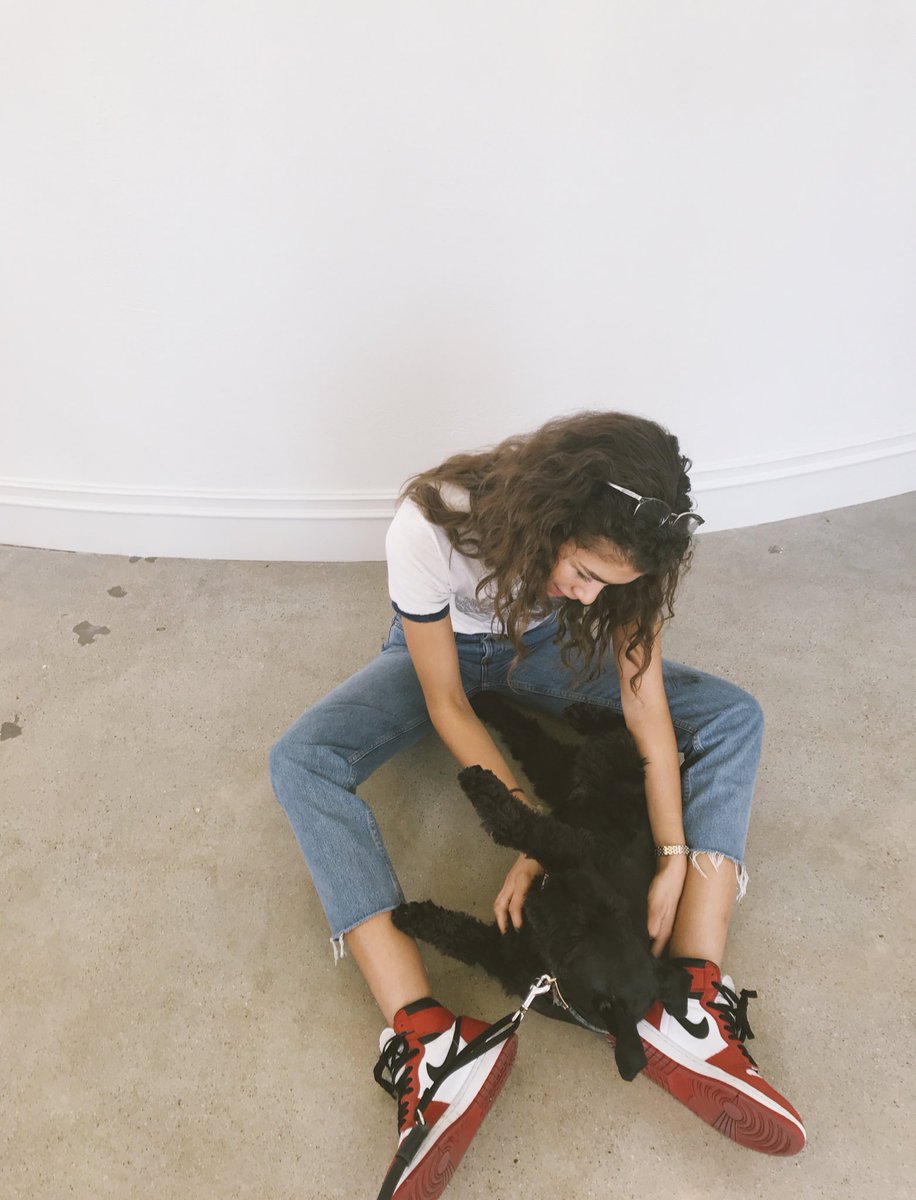 Hello from me, my son, and my big ass feet♥️ (No, but seriously.. why do my feet look so big at this angle)