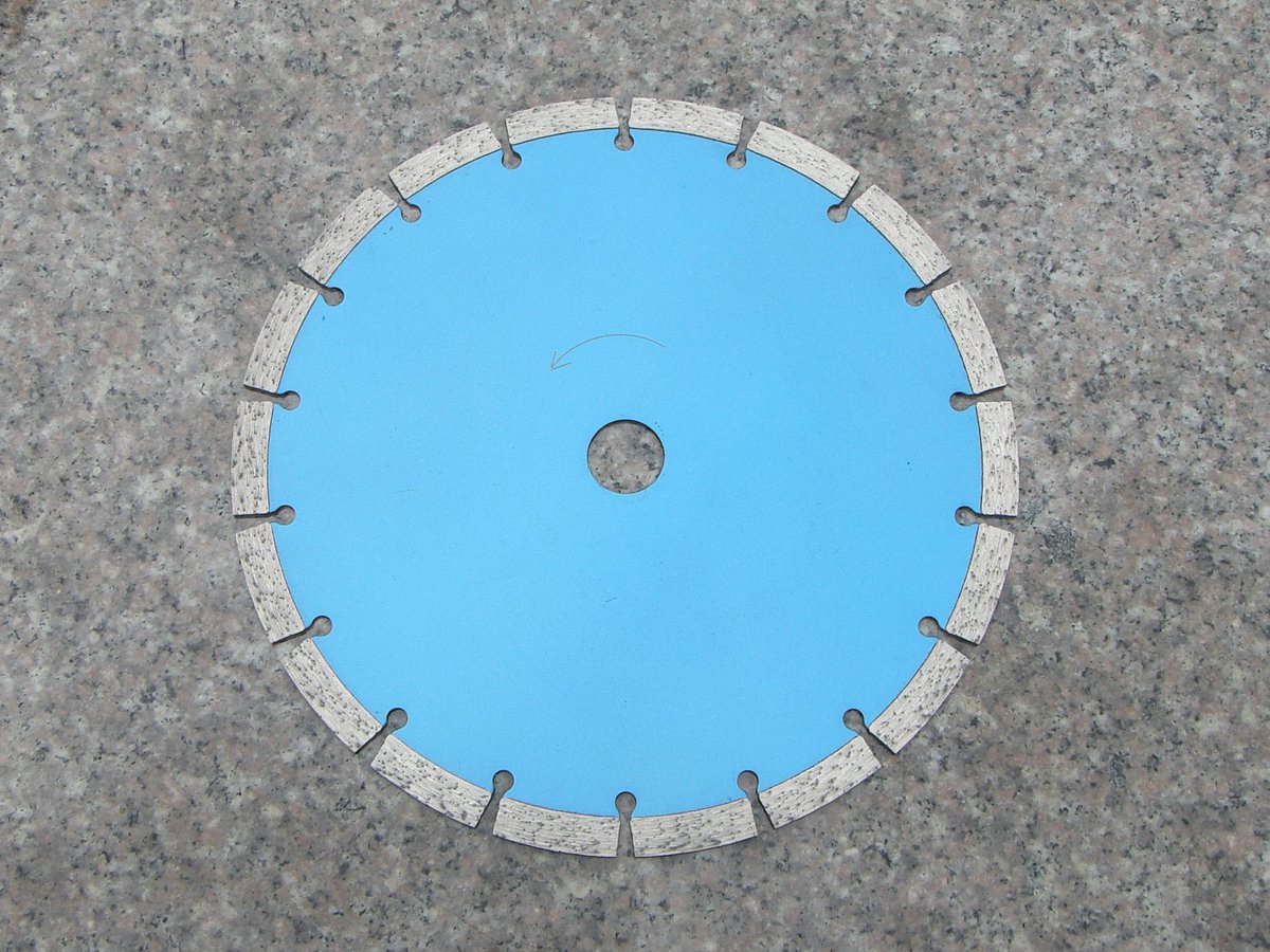 small saw blade