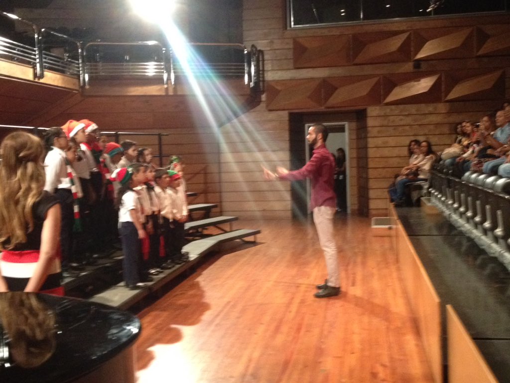 Coro Ana Mercedez Asuaje , en su concierto de Navidad 27/11/2017.