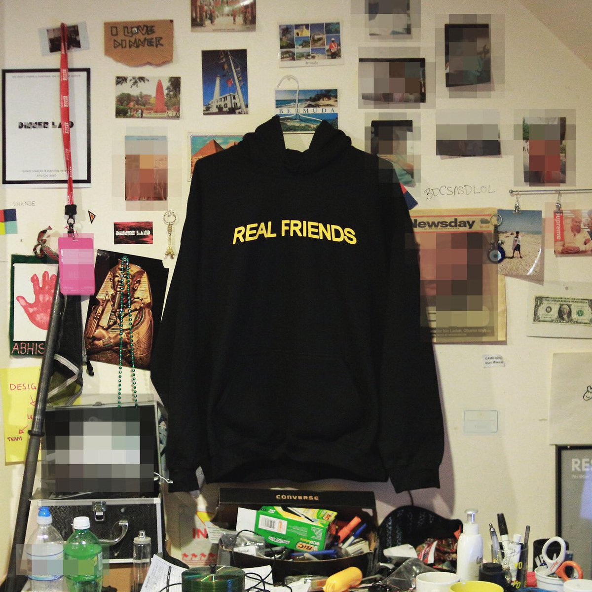 goodpplelinkup's tweet photo. #CyborMonday Sale ๐ฅ
Item: REAL FRIENDS
Hoodie
S-XXL
Available for purchase at
https://t.co/IAkLHmDuCH https://t.co/K5FXXMobVb