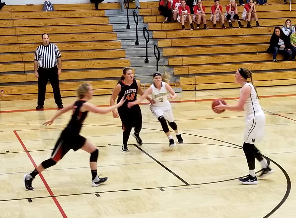 It's a win! <a href="/NeoshoGBB/">Neosho HS Girls 🏀</a> @NEOSHO_AD