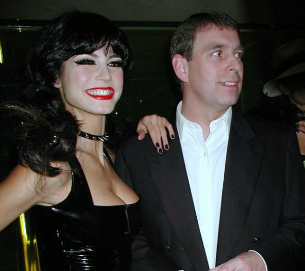 5) In 2000, Ghislaine Maxwell and Prince Andrew attended Heidi Klum’s ‘Hookers and Pimps’ party in New York, The Same Ghislaine Maxwell That Attended Chelsea Clinton's wedding..