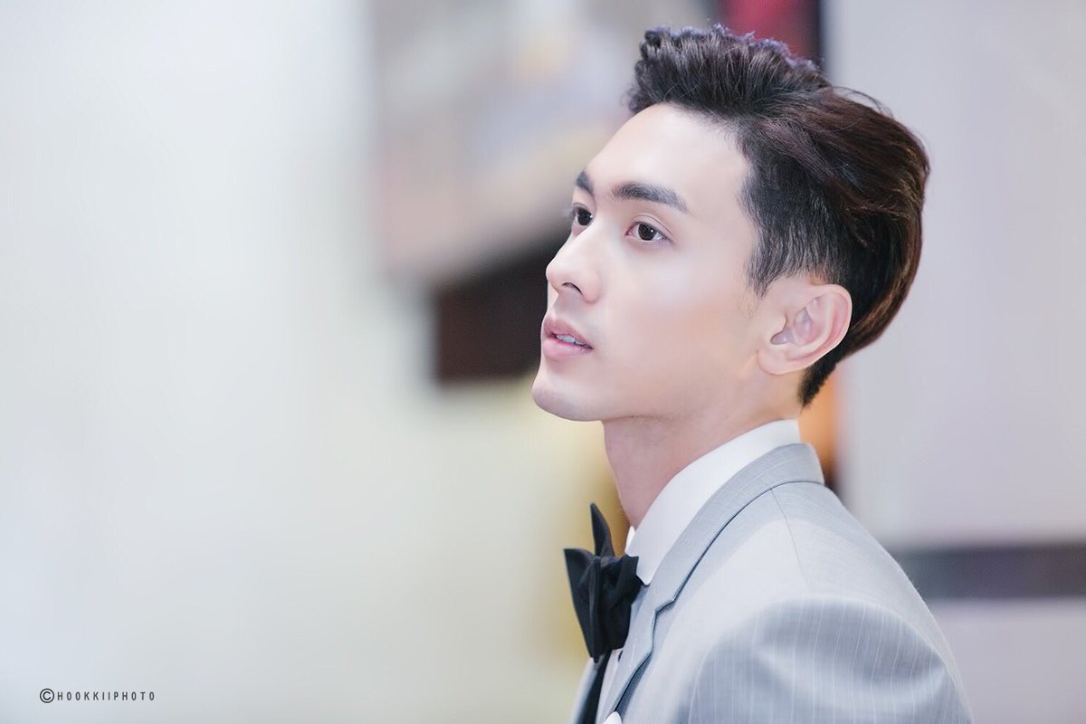NatthewClub's tweet image. [Pics] 27.11.17 @nat_thew &amp;gt;&amp;gt;&amp;gt; ‘Manhunt International’ by Hookkii #5