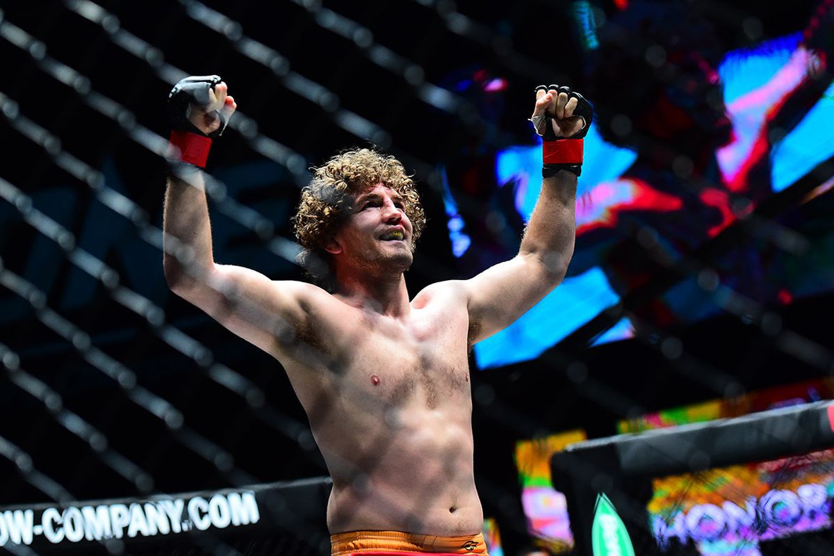 mmamania's tweet photo. .@Benaskren wants @GeorgesStPierre to fight him since he can’t hit very hard #UFC #MMA https://t.co/c4atM3ff1A https://t.co/MLqBlyLPls