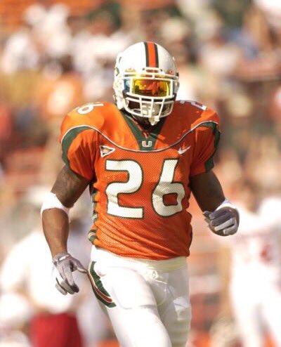 legendville's tweet photo. @MsMiyayo305 RIP #305Legend Sean Taylor #Legendville https://t.co/MnNJG4VUyp