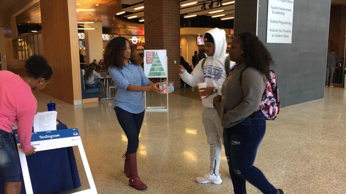 AkpsiMT's tweet photo. Our efforts to inspire campus to have a better Monday was a success✔️! Thank you to everyone who came out to support Motivational Monday tabling🌟. #zetapsi1965 #motivationalmonday #beinspired #truebluemove https://t.co/mnwDMU4y2y