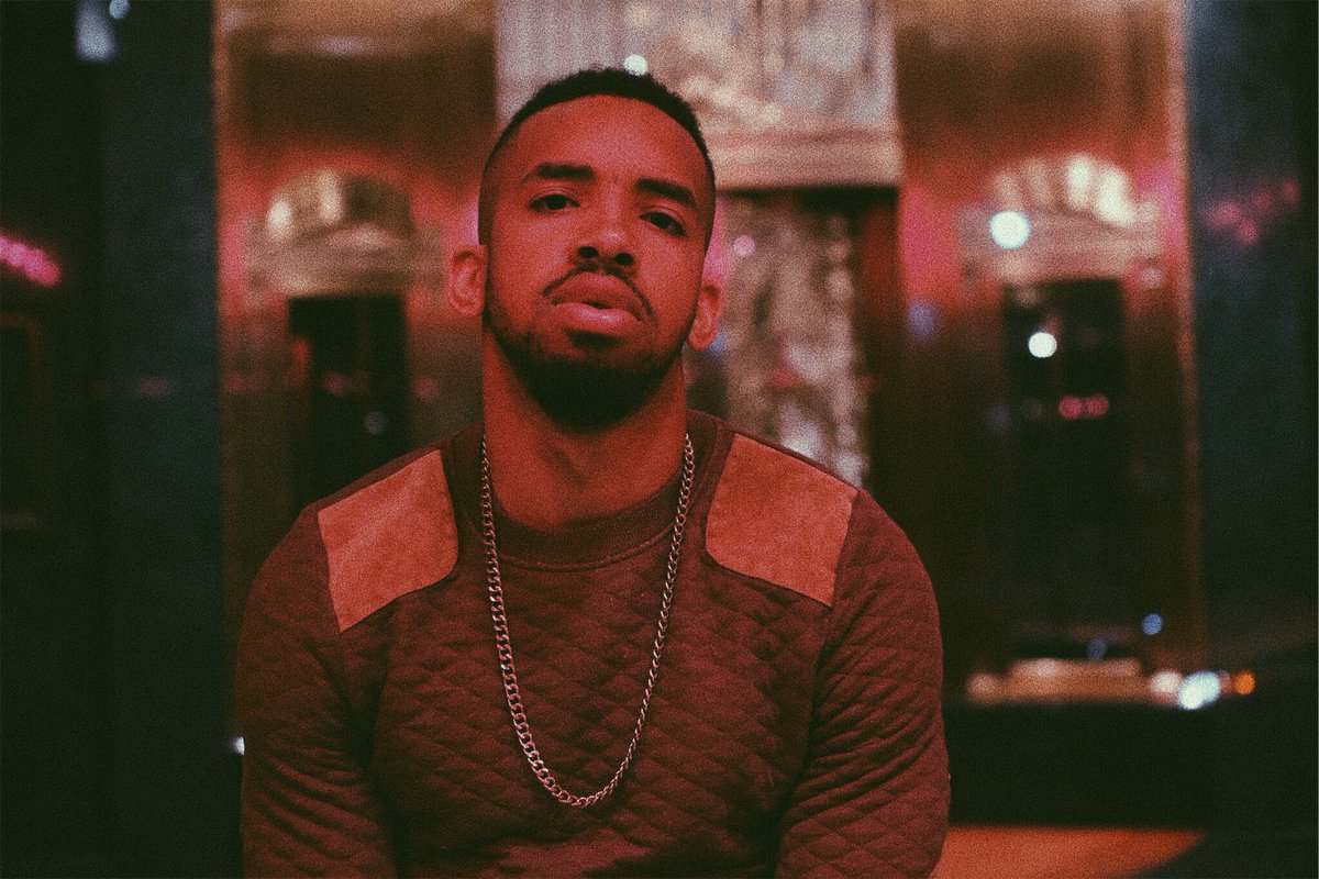 NickAstro_'s tweet photo. •think about the process 
•make some chord progressions
•print 
• repeat https://t.co/LqoGXqiM13