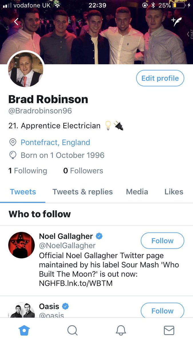 brad01101996's tweet photo. Follow my new twitter @bradrobinson96 this ones been hacked https://t.co/3QNGd1avLB