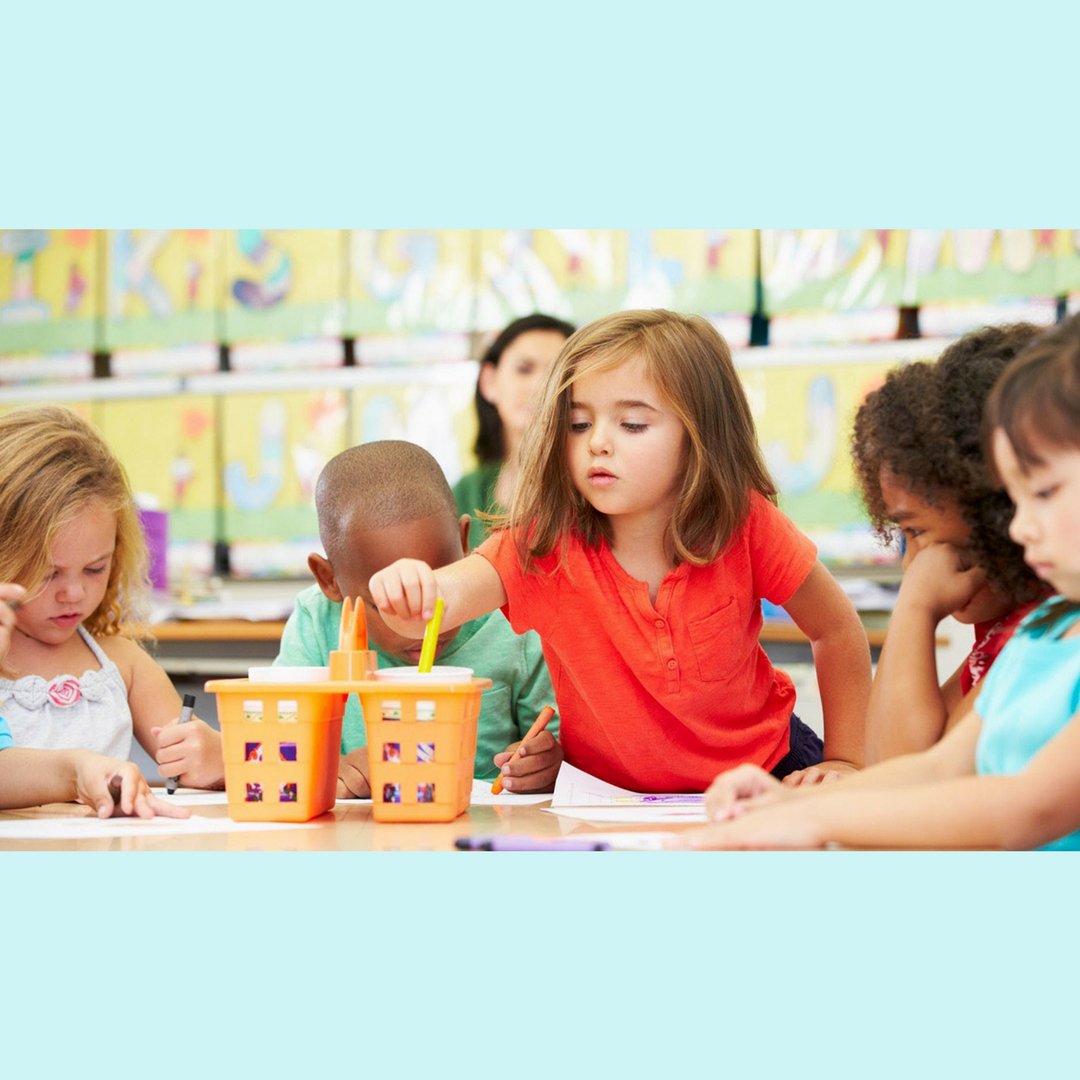 Children are able to develop social skills through play. #playdxtr #learnbyplay #playandlearn #motorskills #buildingblocks #smartcube