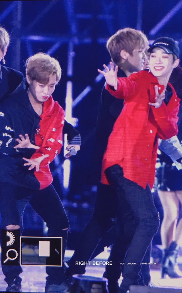 plzplzplzTT's tweet image. 💕💕판윙 사랑해💕💕

#판윙