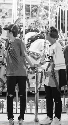 plzplzplzTT's tweet image. 💕💕판윙 사랑해💕💕

#판윙 
#판윙_사랑해