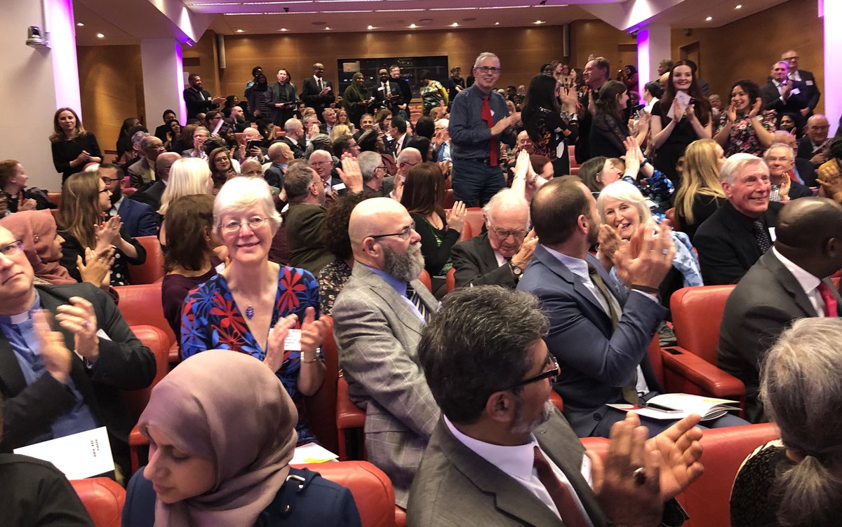 KenOlisa_LLofGL's tweet image. Delighted to present unsung heroes with community charity awards at the @threefaiths #celebratefaith ceremony. All London was represented - Building Bridges on the firm foundations of faith.