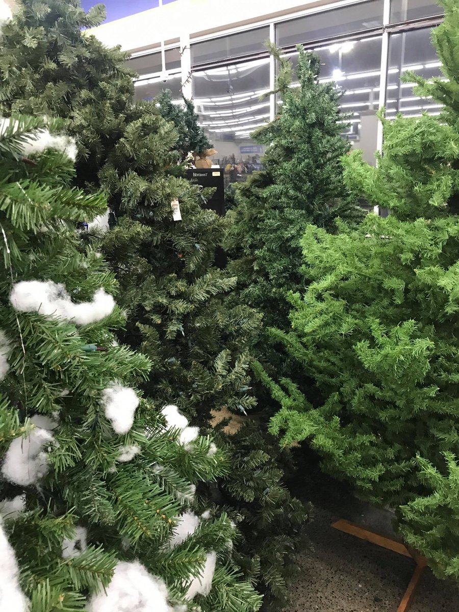 EvergrnGoodwill's tweet photo. #SeattleGoodwill stores are starting to fill up with holiday items! https://t.co/w31BY02mPL