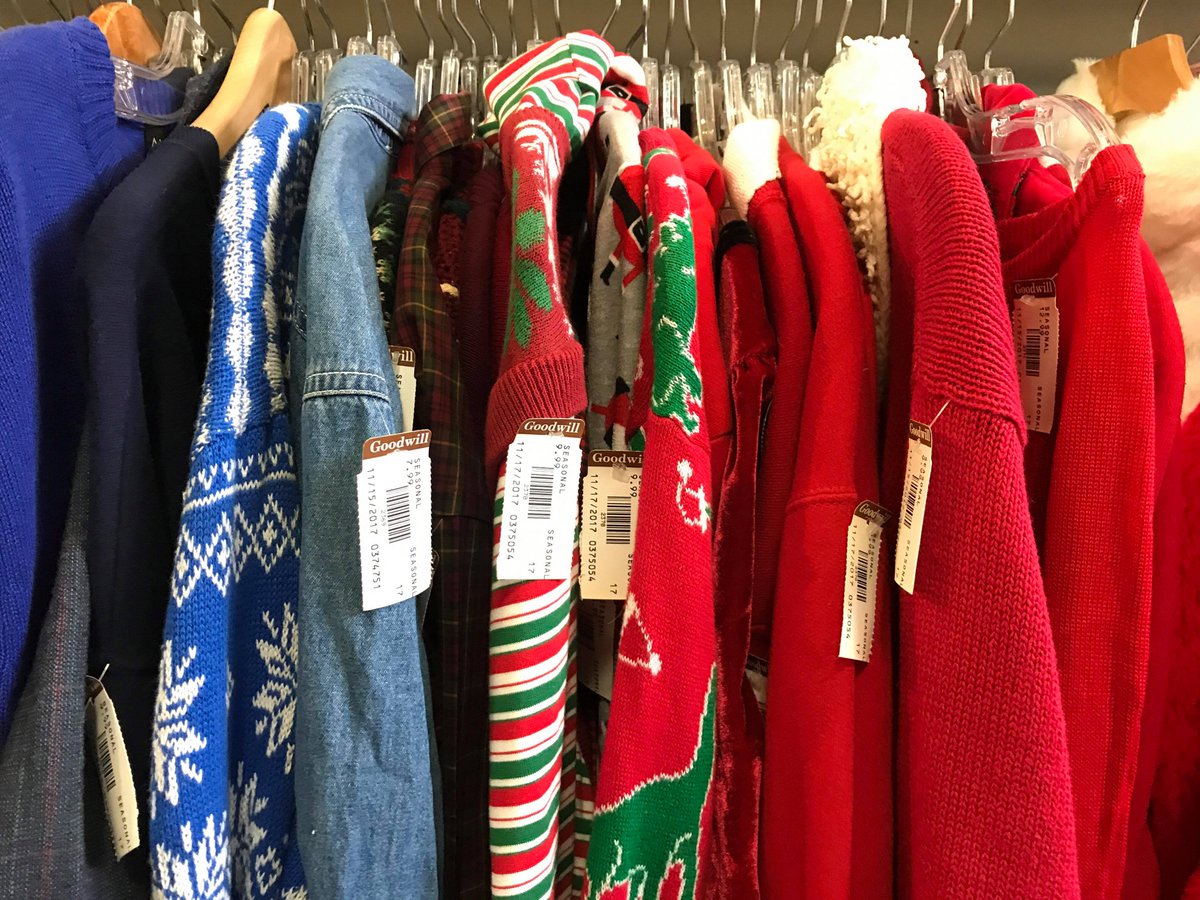 EvergrnGoodwill's tweet photo. #SeattleGoodwill stores are starting to fill up with holiday items! https://t.co/w31BY02mPL